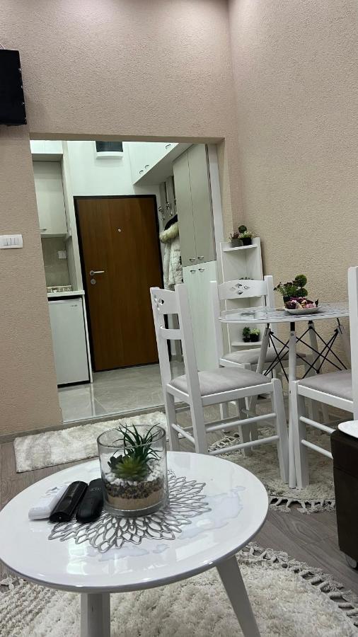 Apartment Downtown Podgorica Luaran gambar