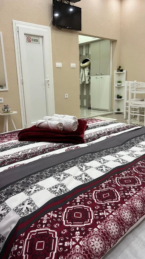 Apartment Downtown Podgorica Luaran gambar