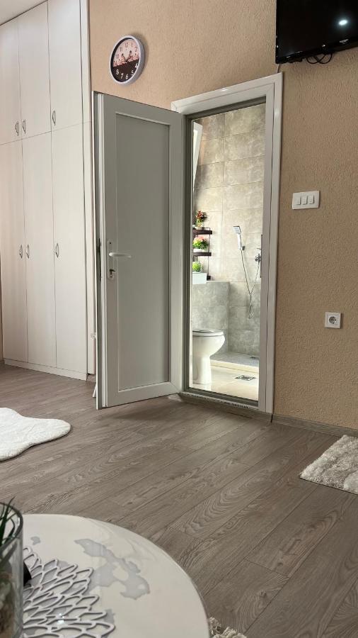 Apartment Downtown Podgorica Luaran gambar