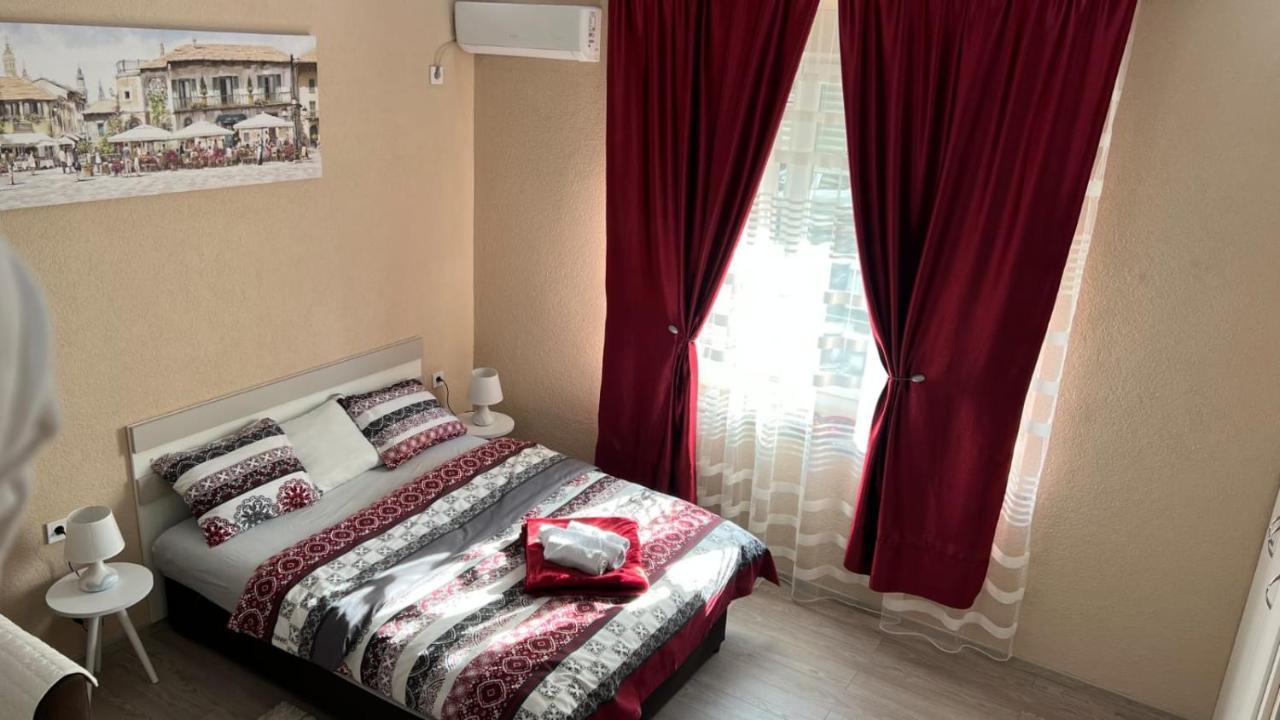 Apartment Downtown Podgorica Luaran gambar